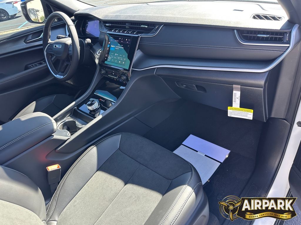 New 2025 Bright White Jeep Laredo image 11