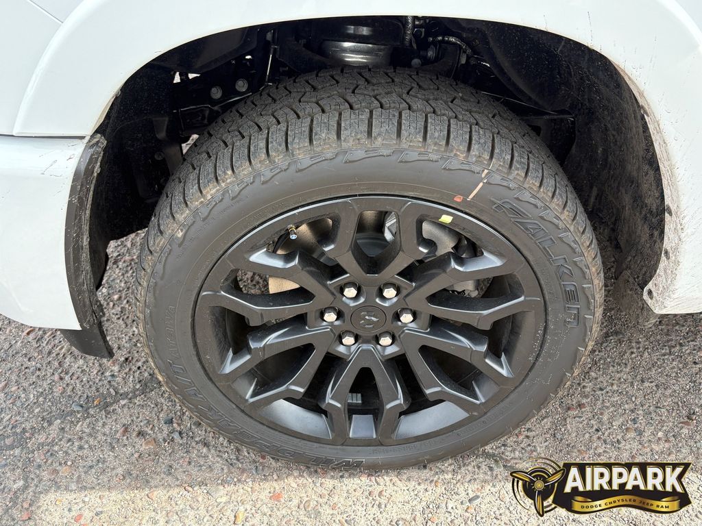 New 2026 Bright White Ram Limited image 10