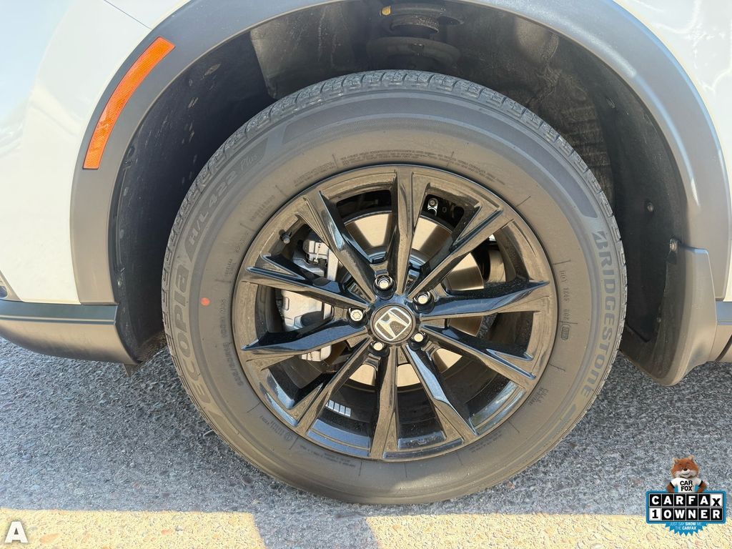 Used 2023 Platinum White Pearl Honda Sport image 10