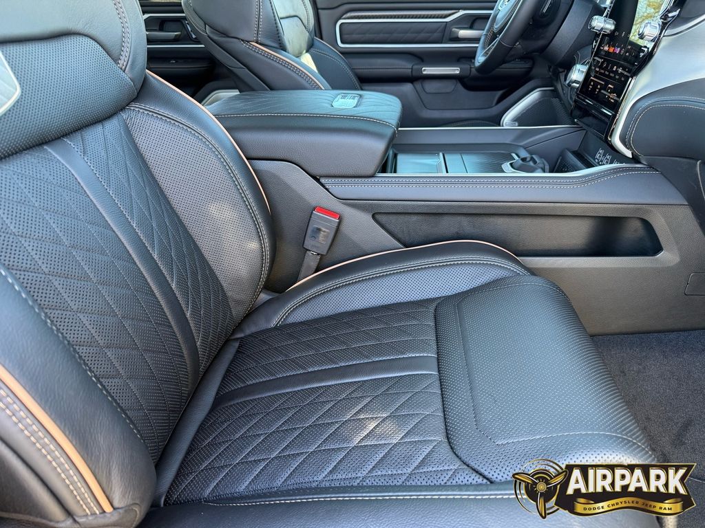 New 2026 Diamond Black Crystal Pearlcoat Ram Tungsten image 23