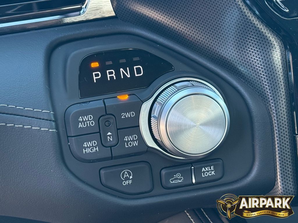 New 2026 Diamond Black Crystal Pearlcoat Ram Limited image 19