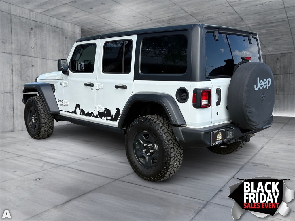 Used 2018 Jeep Wrangler Unlimited Sport SUV