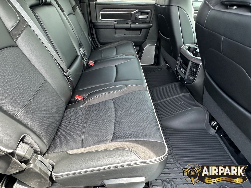 New 2026 Diamond Black Crystal Pearlcoat Ram Laramie image 13