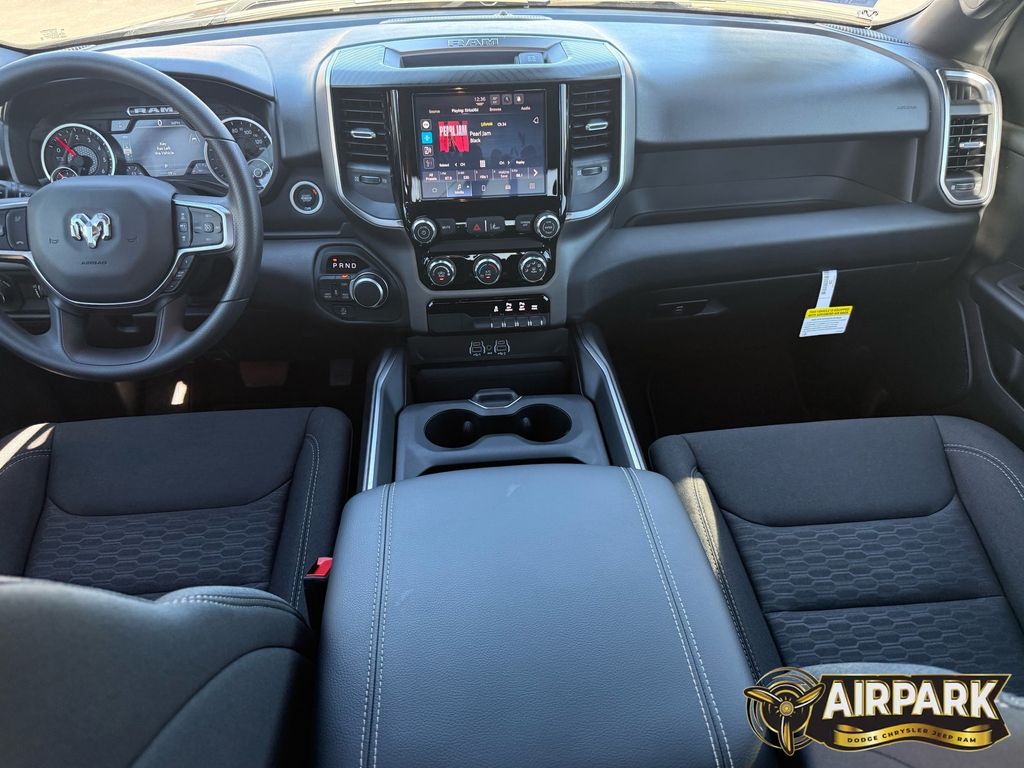 New 2026 Diamond Black Crystal Pearlcoat Ram Tradesman image 24