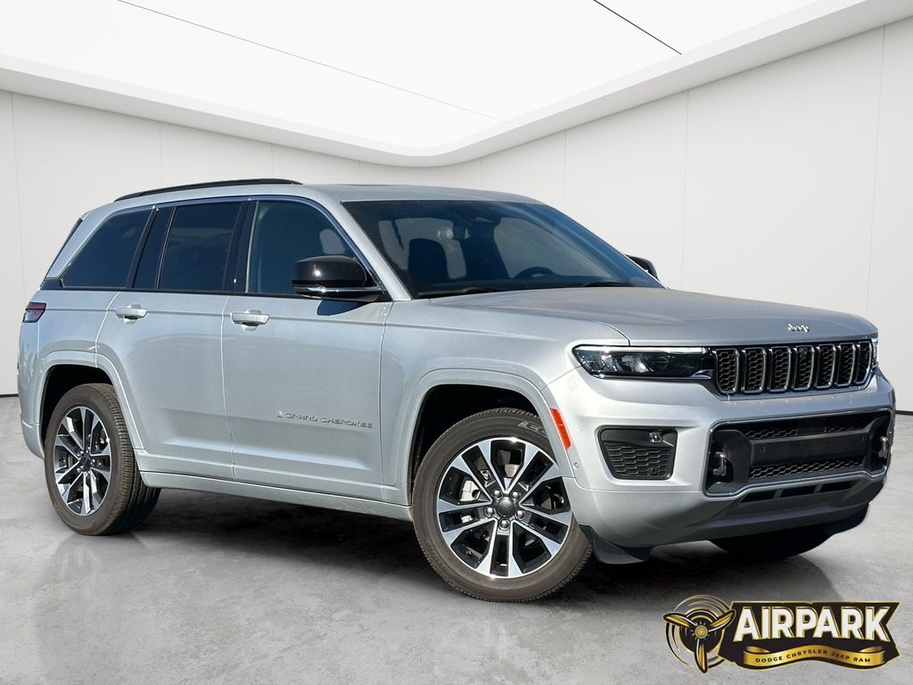 New 2025 Silver Zynith Jeep Overland image 2