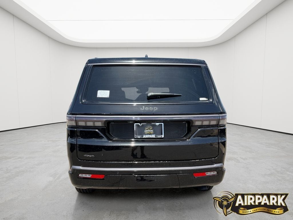 New 2026 High Gloss Black Jeep Limited image 5