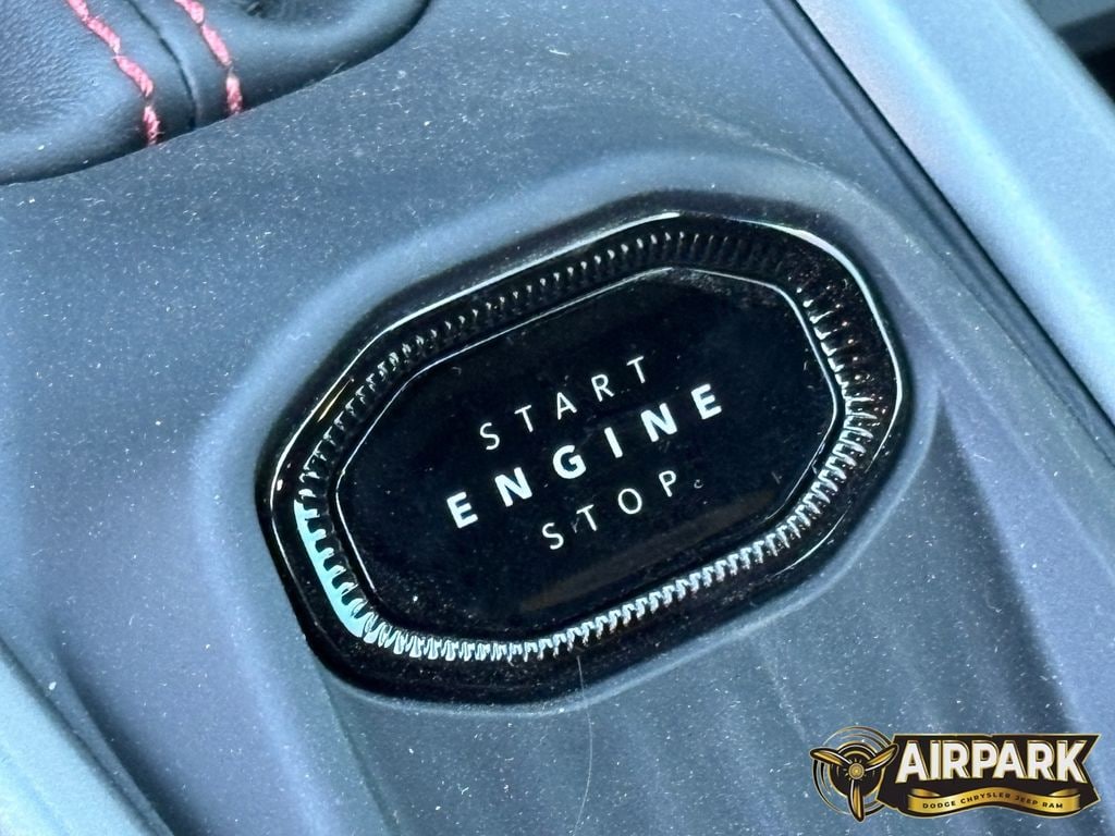 New 2026 Diamond Black Crystal Pearlcoat Dodge R/T image 19