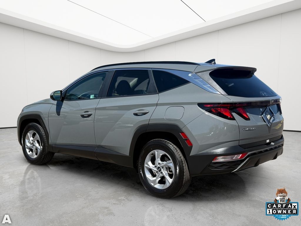 Used 2024 Gray Hyundai SEL image 4