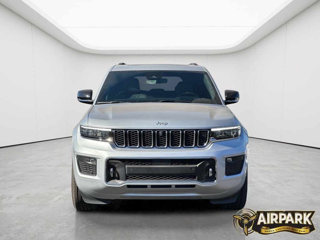 New 2025 Silver Zynith Jeep Overland image 5