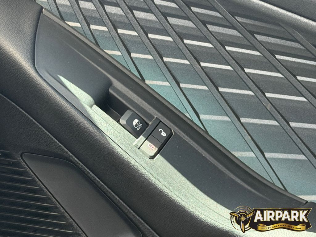 New 2026 Sub-Zero  Paint Dodge Scat Pack image 23