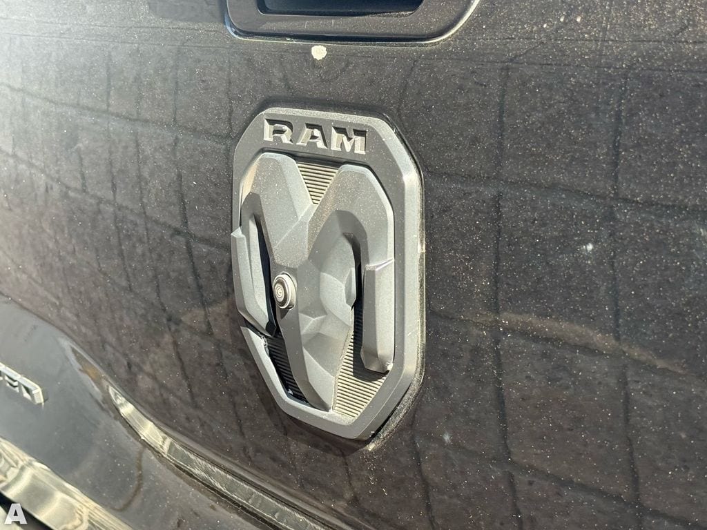 Used 2024 Diamond Black Crystal Pearlcoat Ram Tradesman image 13