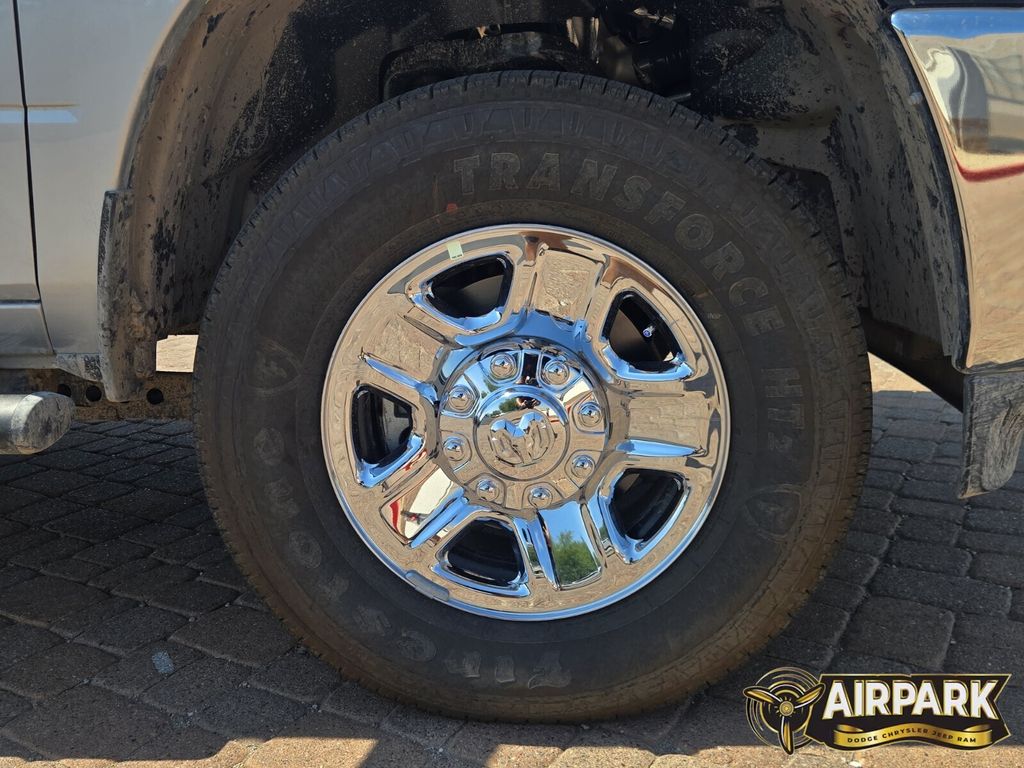 New 2026 Silver Zynith Ram Tradesman image 10