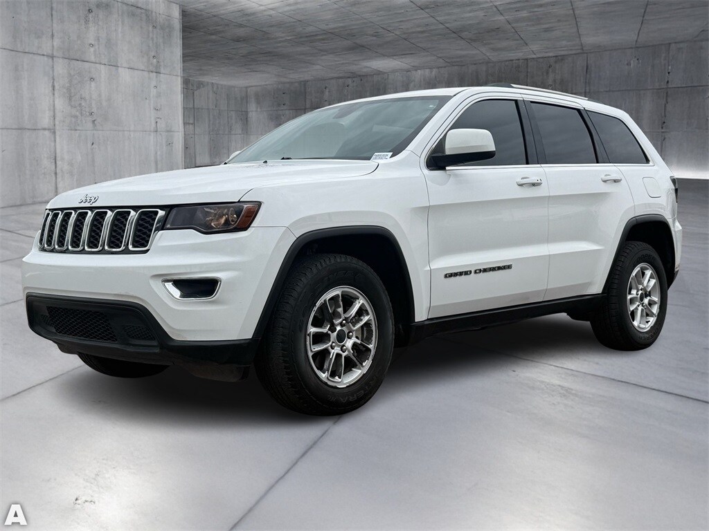 Used 2019 Jeep Grand Cherokee Laredo E SUV