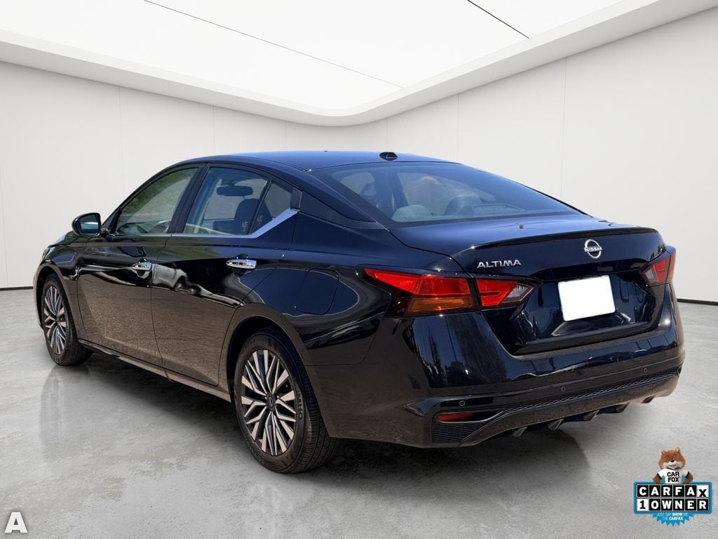 Used 2025 Nissan Altima 2.5 SV Sedan