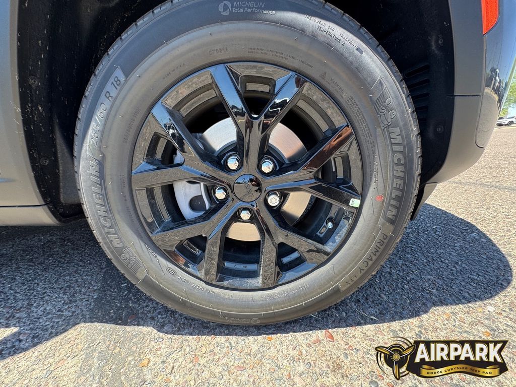 New 2026 Baltic Gray Jeep Laredo image 10