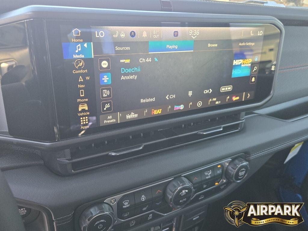 New 2025 Hydro Blue Pearlcoat Jeep Rubicon image 14