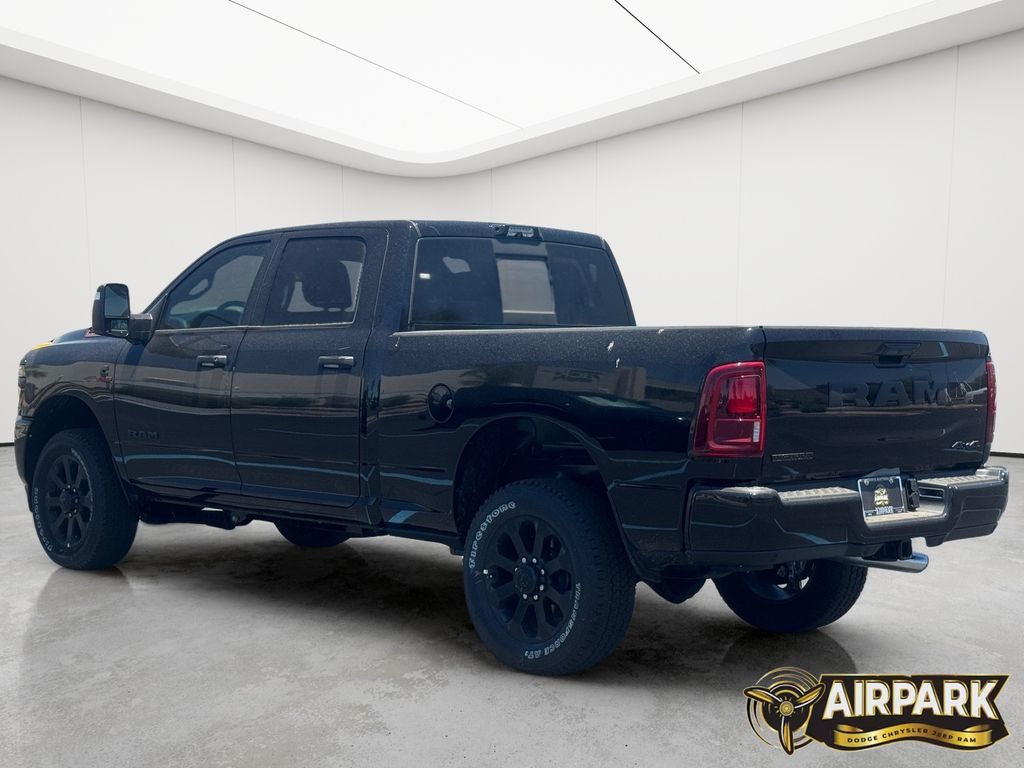 New 2026 Diamond Black Crystal Pearlcoat Ram Big Horn image 6