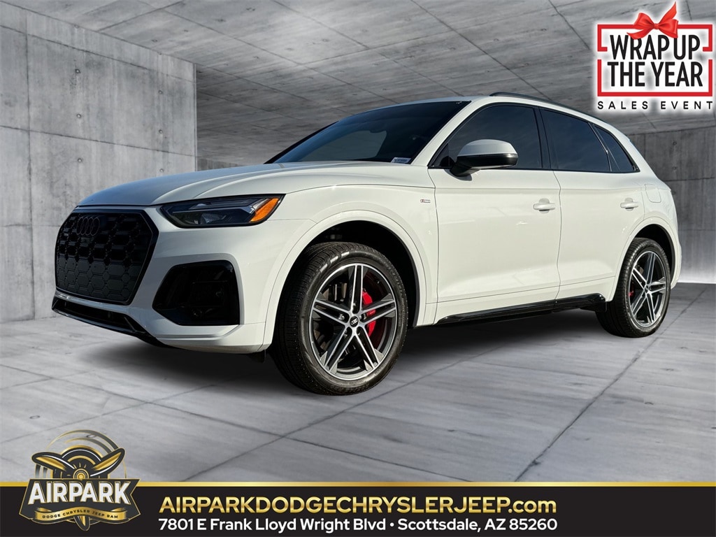 2024 Audi Q5 Premium Plus's photo