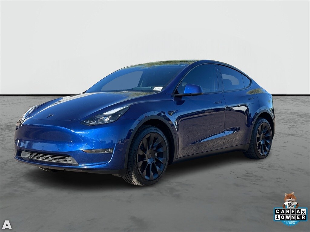 2022 Tesla Model Y Long Range photo 2