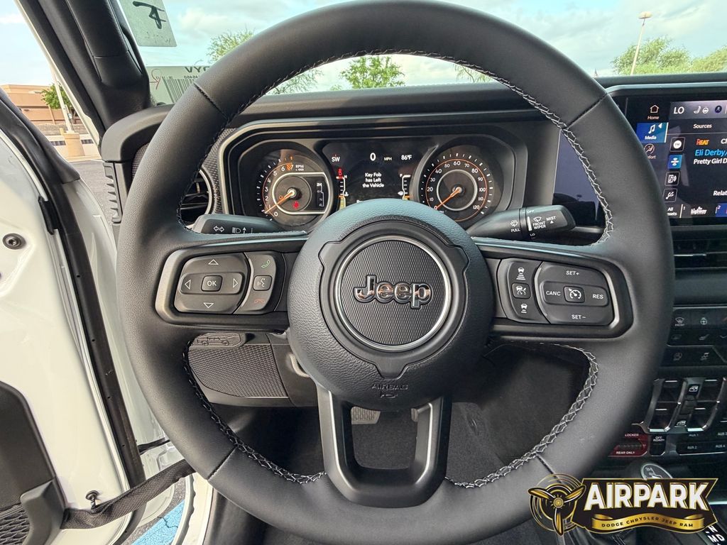 New 2026 Bright White Jeep Mojave image 20