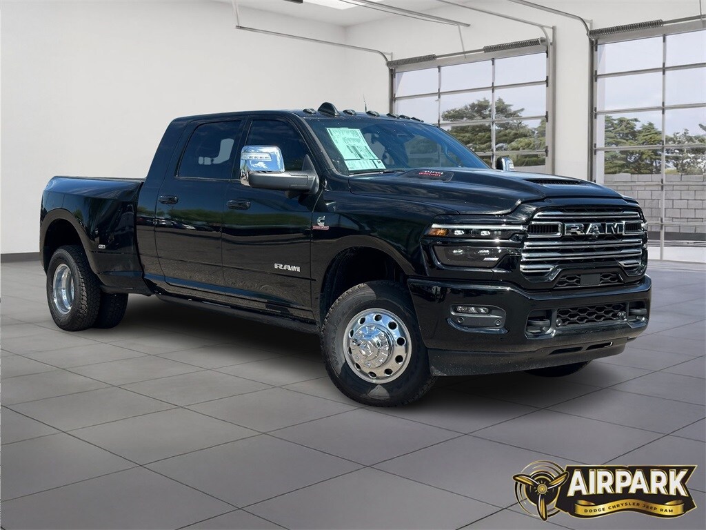 2026 Ram 3500 Laramie photo 2