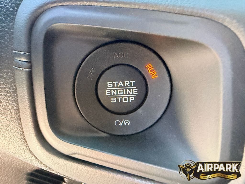 New 2026 Bright White Jeep Rubicon image 32