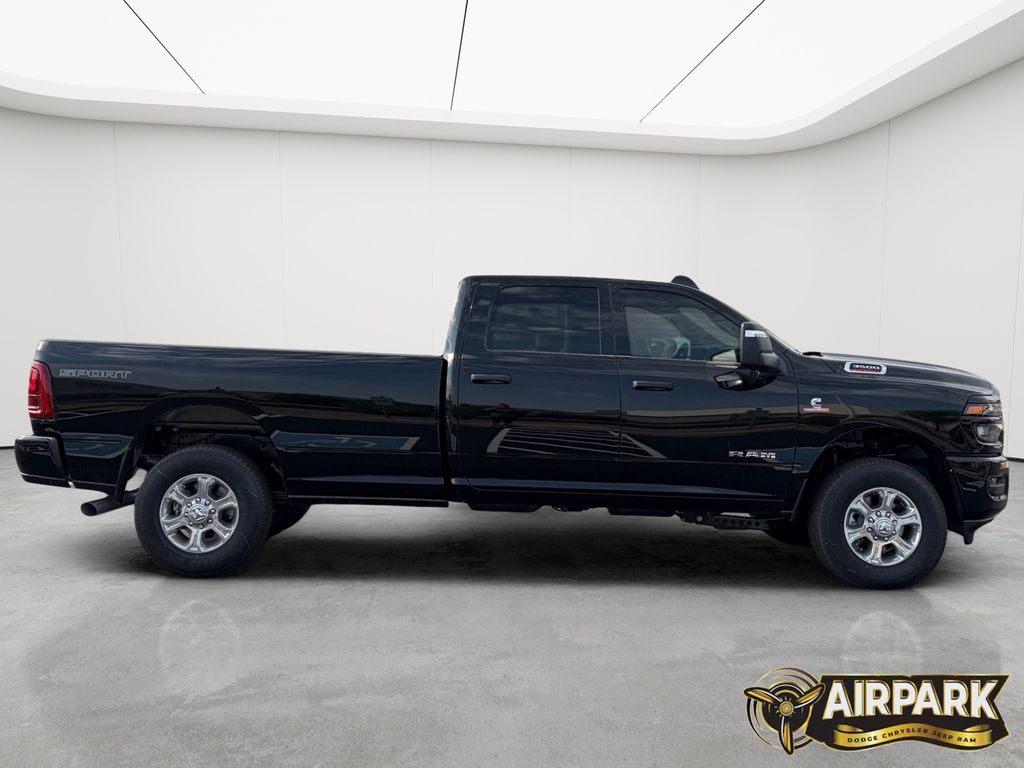 New 2026 Diamond Black Crystal Pearlcoat Ram Big Horn image 3