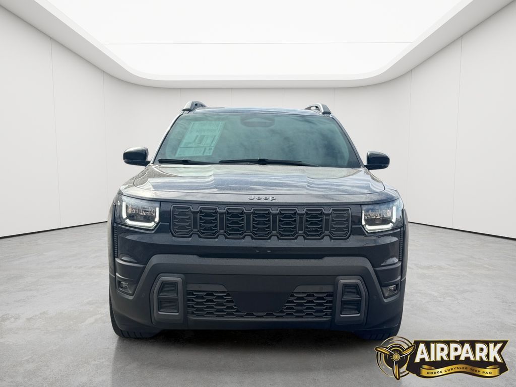 New 2026 Diamond Black Crystal Pearlcoat Jeep Overland image 9