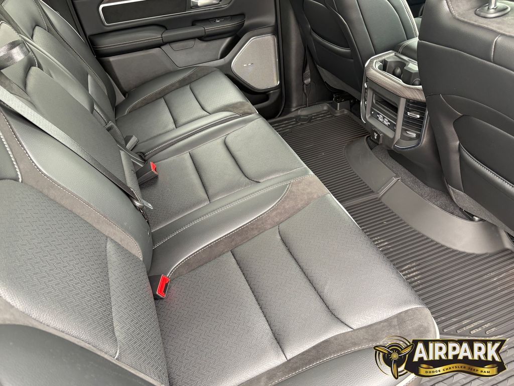 New 2026 Diamond Black Crystal Pearlcoat Ram Laramie image 13