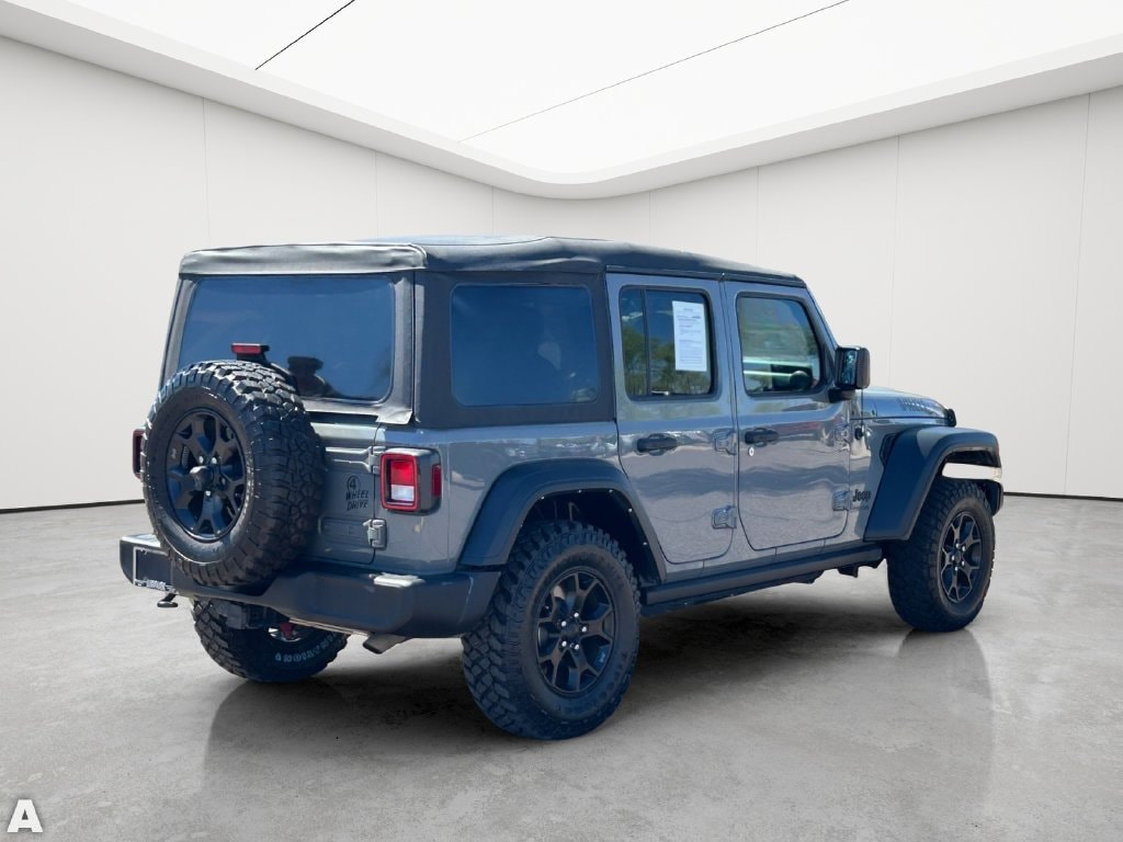 Certified Used 2022 Sting-Gray Clearcoat Jeep Unlimited Willys image 5
