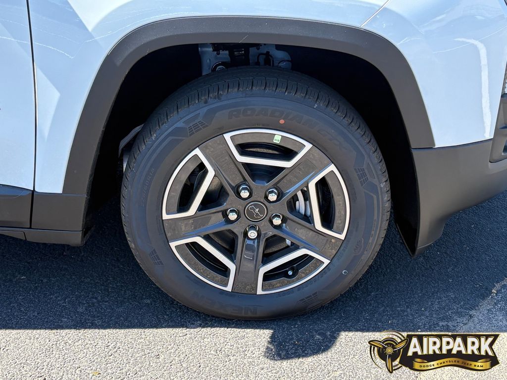 New 2026 Bright White Jeep Laredo/Limited image 9