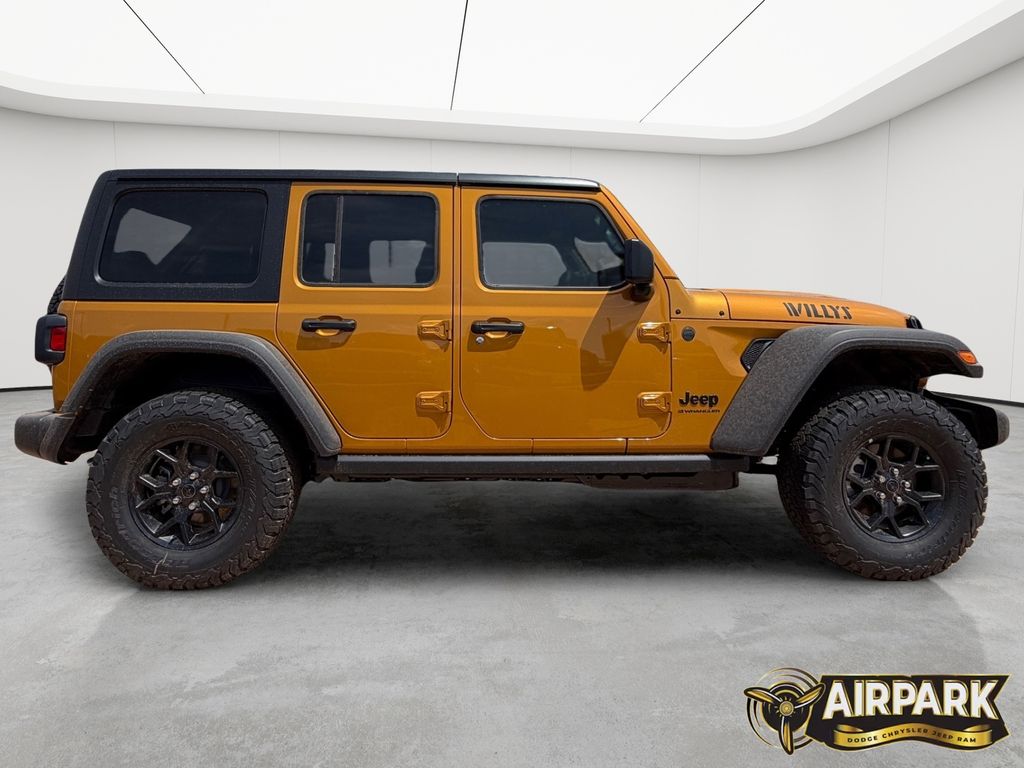 New 2026 Goldilocks Jeep Sport image 3