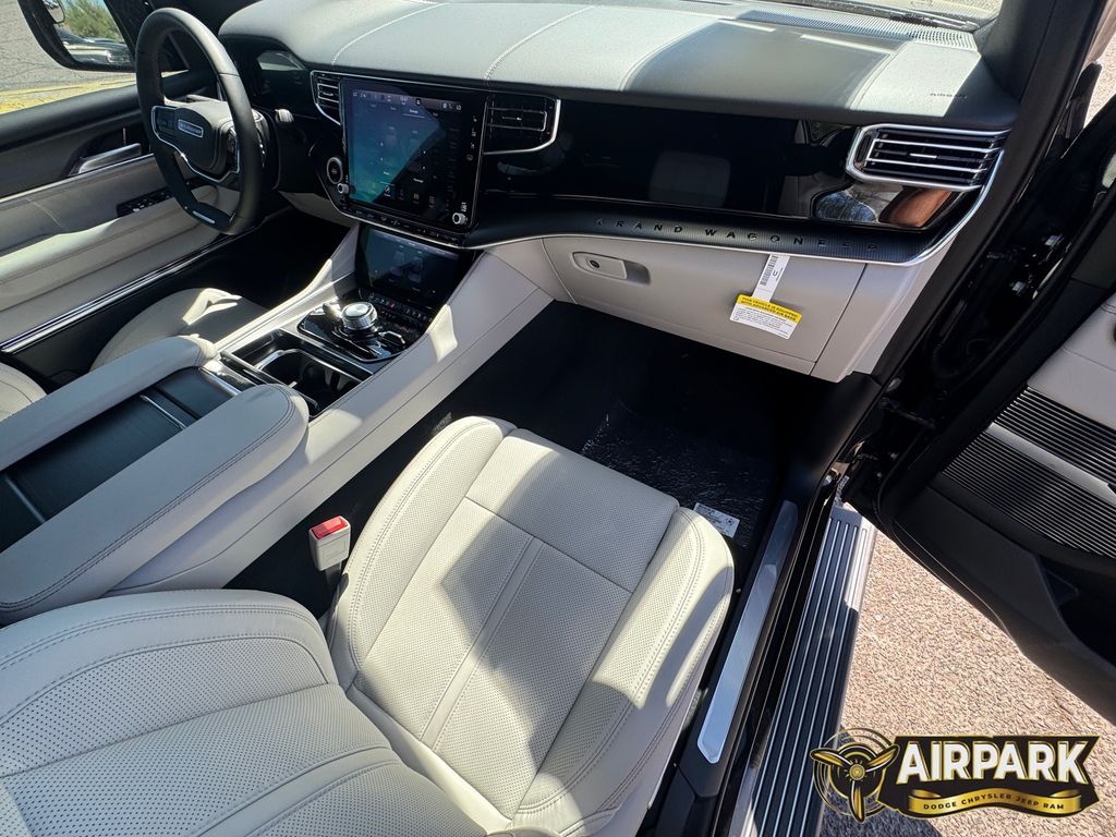 New 2026 High Gloss Black Jeep Summit image 10