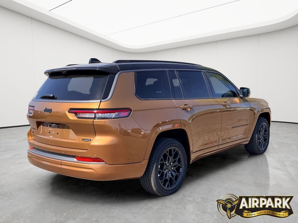 New 2026 Copper Shino Jeep Summit image 4