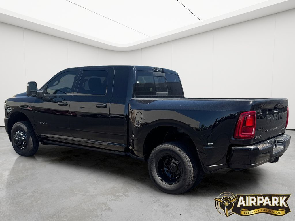 New 2026 Diamond Black Crystal Pearlcoat Ram Laramie image 6
