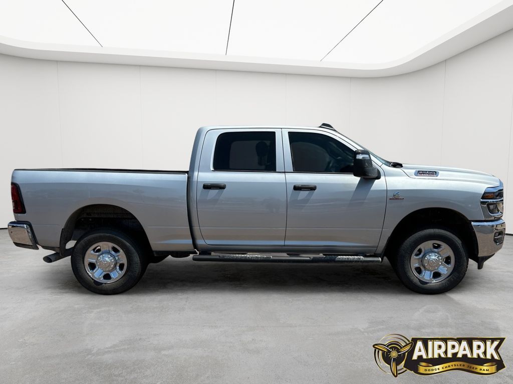 New 2026 Silver Zynith Ram Tradesman image 3