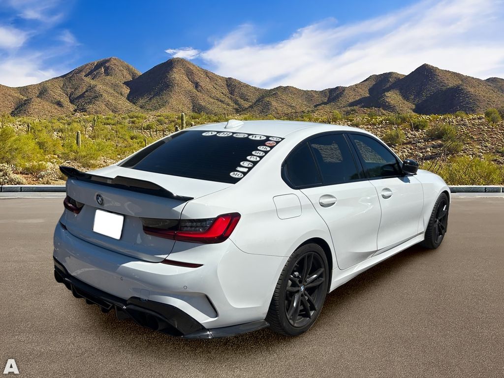 Used 2022 Alpine White BMW 330i image 4