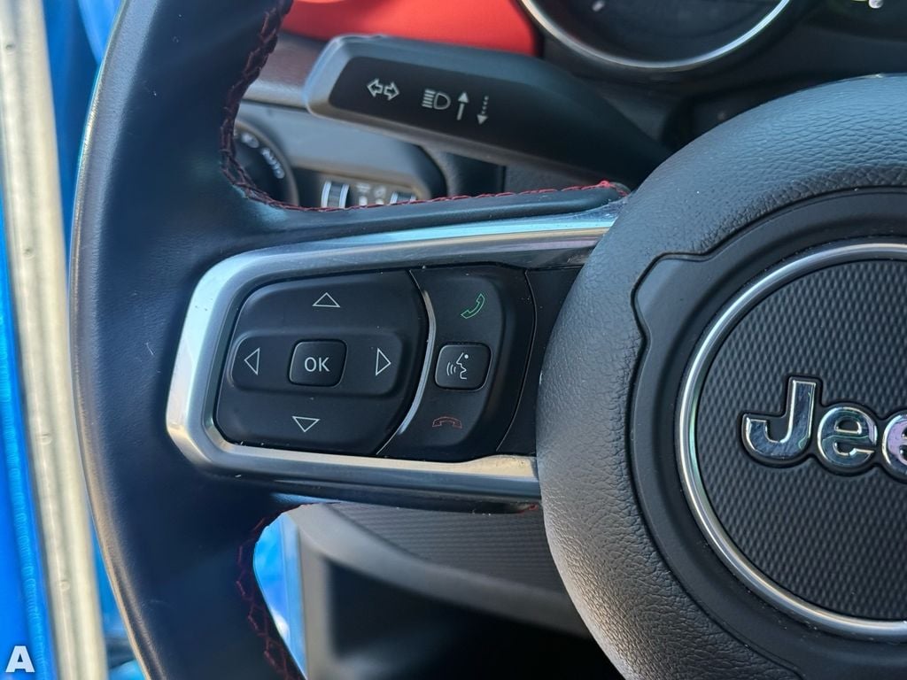 Used 2021 Hydro Blue Pearlcoat Jeep Rubicon image 16