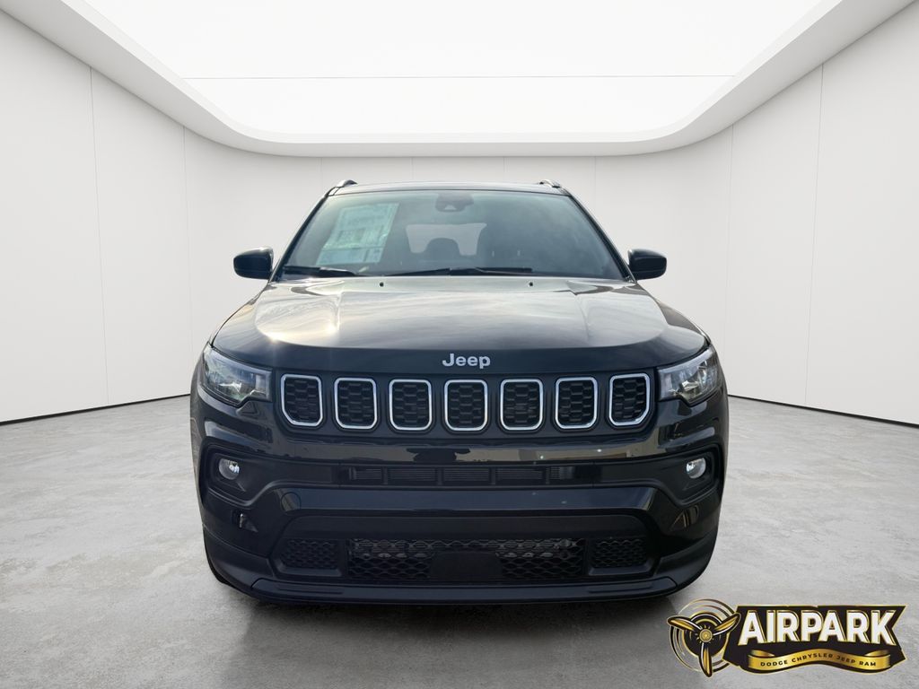 New 2026 Diamond Black Crystal Pearlcoat Jeep Latitude image 5
