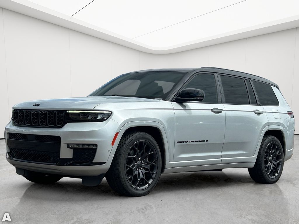 Certified Used 2023 Silver Zynith Jeep Summit image 2