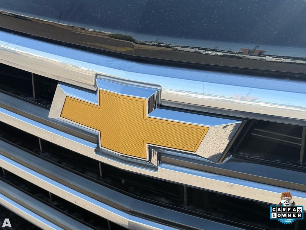 Used 2025 Black Chevrolet High Country image 31