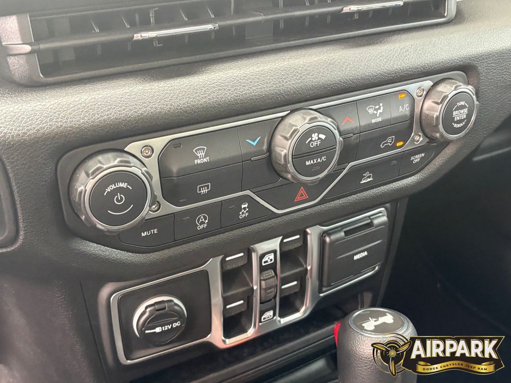 New 2026 Hydro Blue Pearlcoat Jeep Sport image 18