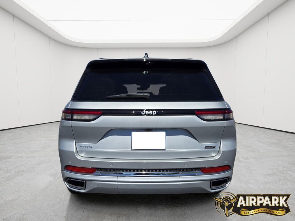 New 2025 Silver Zynith Jeep Overland image 5