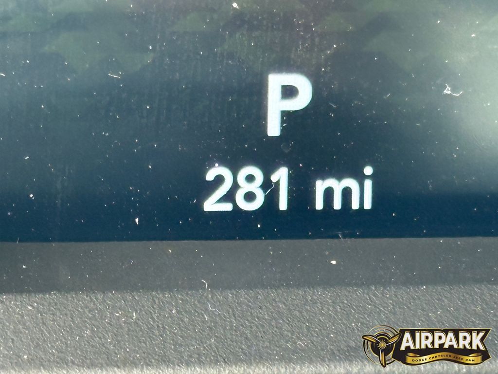 New 2026 Reign Jeep Rubicon image 22