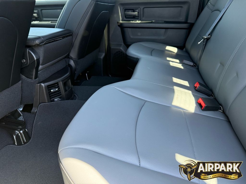 New 2026 Bright White Ram Tradesman image 24