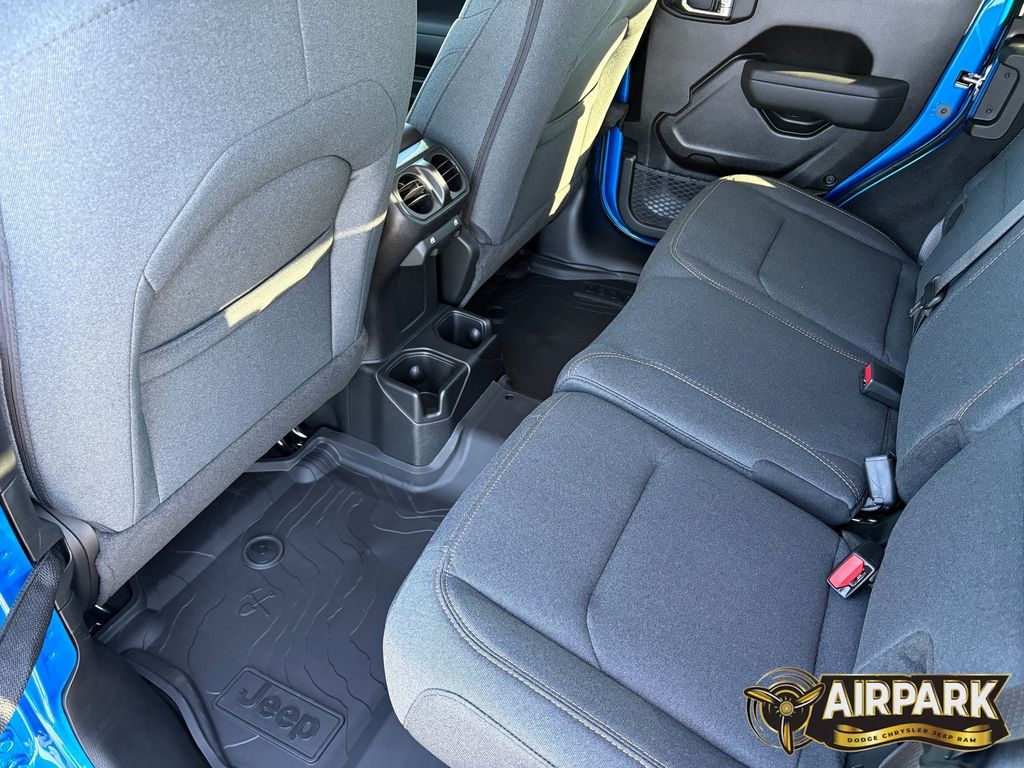 New 2026 Hydro Blue Pearlcoat Jeep Sport image 13