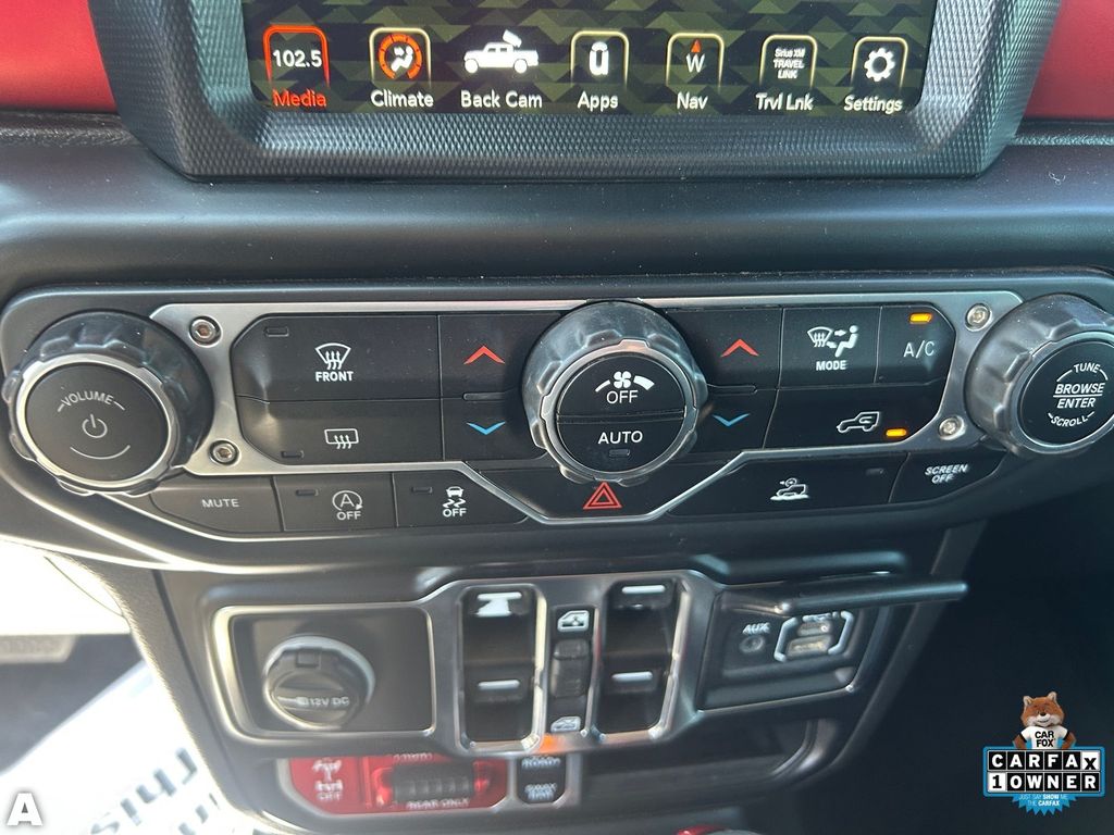 Used 2022 Granite Crystal Metallic Clearcoat Jeep Rubicon image 21
