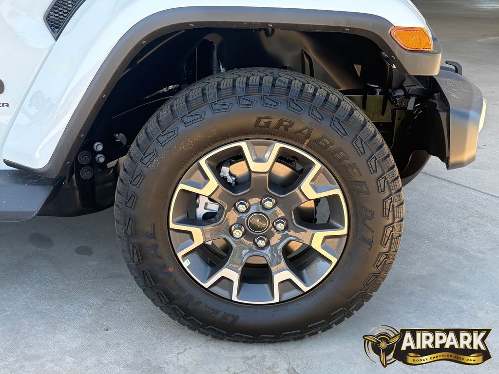 New 2026 Bright White Jeep Sahara image 9