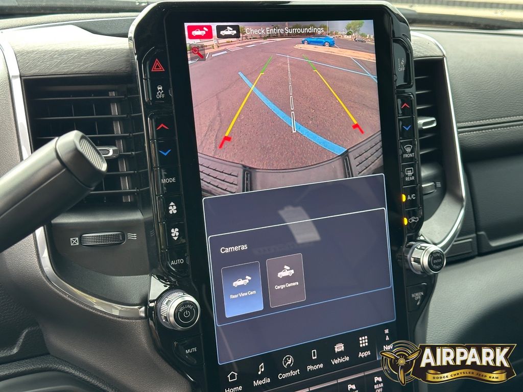 New 2026 Diamond Black Crystal Pearlcoat Ram Laramie image 20