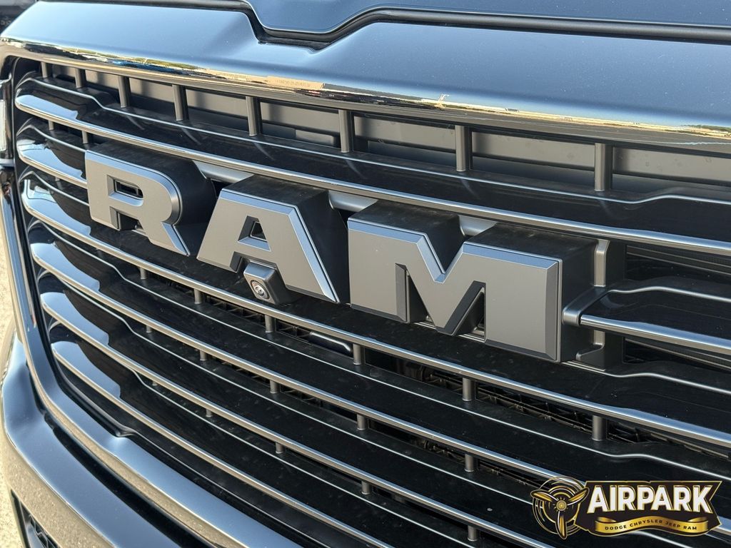 New 2026 Diamond Black Crystal Pearlcoat Ram Laramie image 22